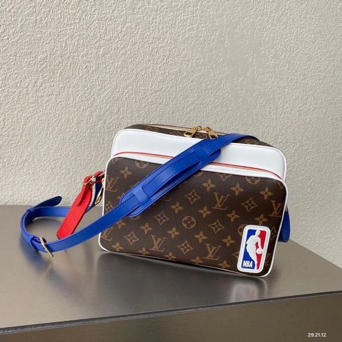Túi xách nam Louis Vuitton siêu cấp z2246904194123 dbafc9e30587268534ddfecd20b43ae1 - Túi xách nam Louis Vuitton siêu cấp TXSC1534