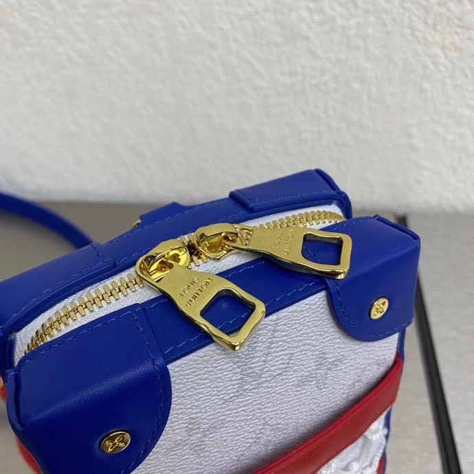 z2246904551161 7b0fd57b1d78def775c3765e6ea46755 - Túi xách nam Louis Vuitton siêu cấp TXSC1537 z2246904551161 7b0fd57b1d78def775c3765e6ea46755 - Túi xách nam Louis Vuitton siêu cấp TXSC1537