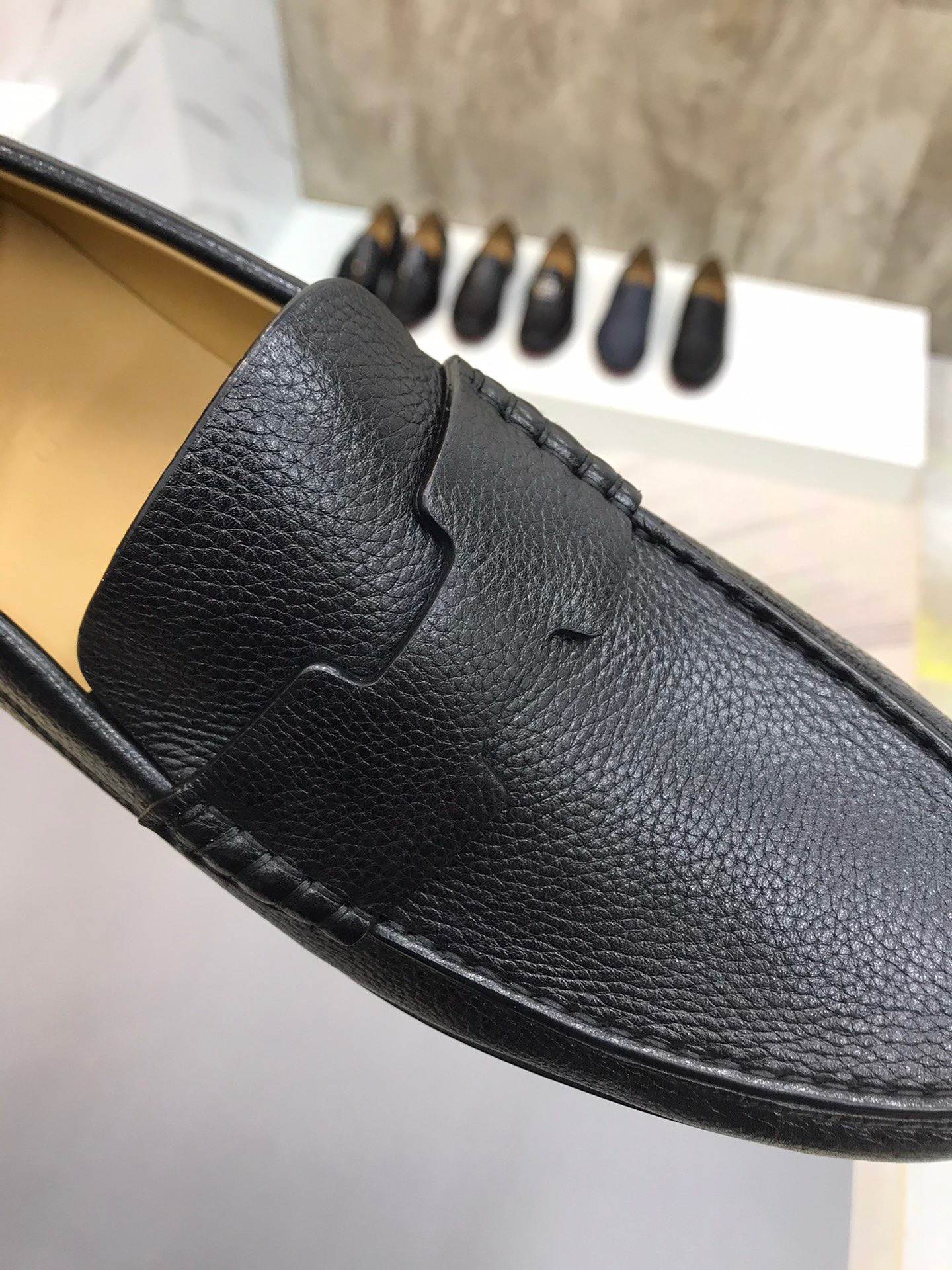 z2385261439655 8f06c92c6766220bedc7ef7cd28c7f41 - Gi&agrave;y nam Hermes si&ecirc;u cấp GNSC1634