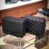 z2399608676550 f36fec5a736390d9ce42d001d7ae2f8e 100x100 - Túi xách nam Louis Vuitton siêu cấp TXSC1583
