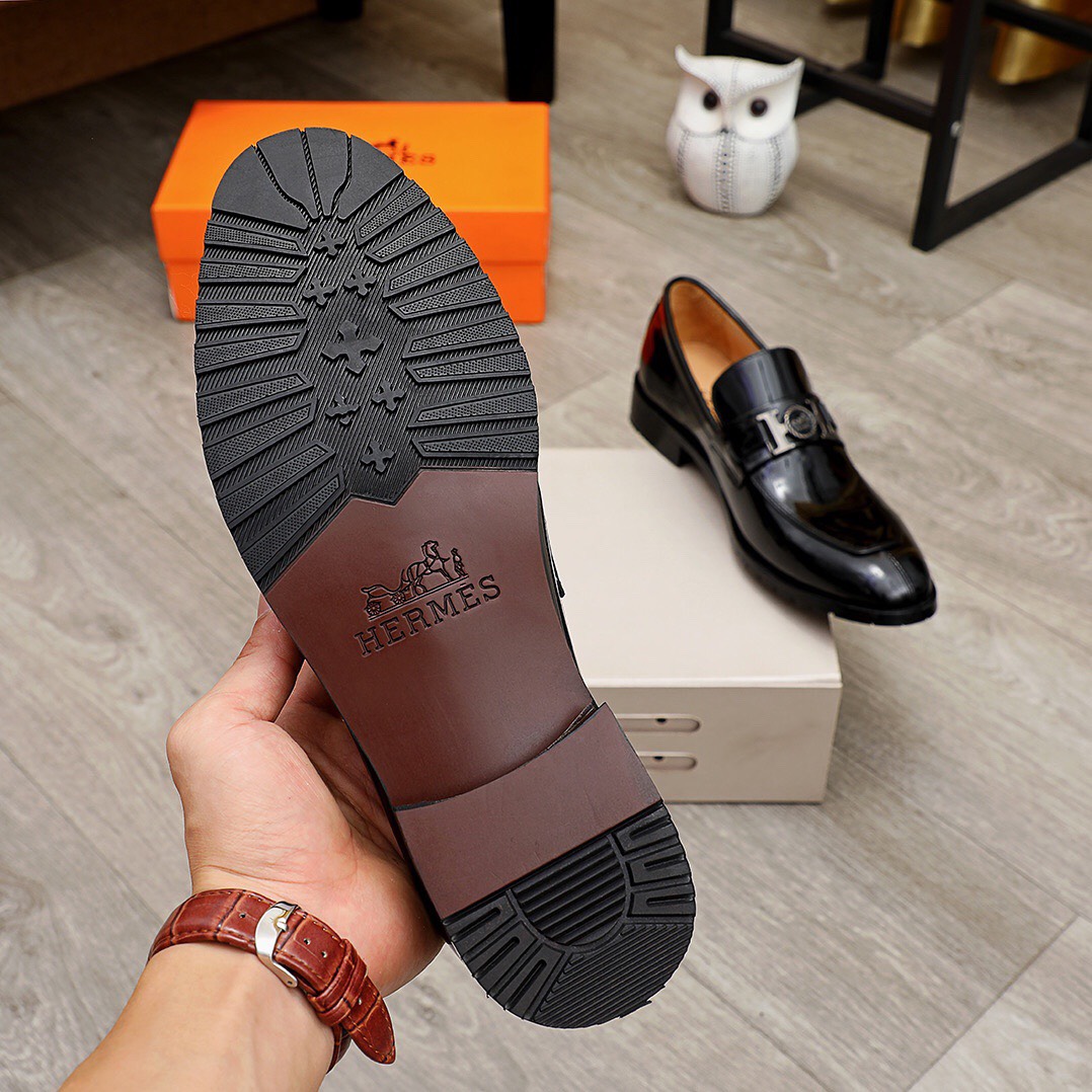 z2422551225582 0630a4fe8b1276b68296e9df7152ce12 - Gi&agrave;y nam Hermes si&ecirc;u cấp GNSC1667