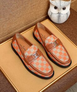Giày Nam Louis Vuitton Siêu Cấp GNLV1707 z2539385992878 37e7be07a6b61e67916028bc69f33ed7 247x296 - Giày Nam Louis Vuitton Siêu Cấp GNLV1707