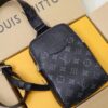z2575407125246 7f1099e0f28b9c5883aee14cc055abcd 100x100 - Túi xách nam Louis Vuitton siêu cấp TXSC1734