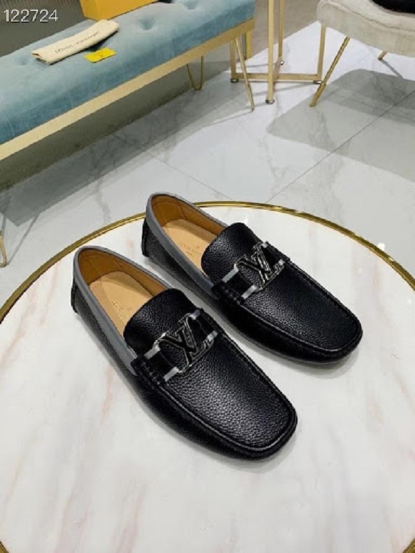 Louis Vuitton authentic 3 - Địa chỉ b&aacute;n gi&agrave;y Louis Vuitton authentic bạn kh&ocirc;ng n&ecirc;n bỏ qua