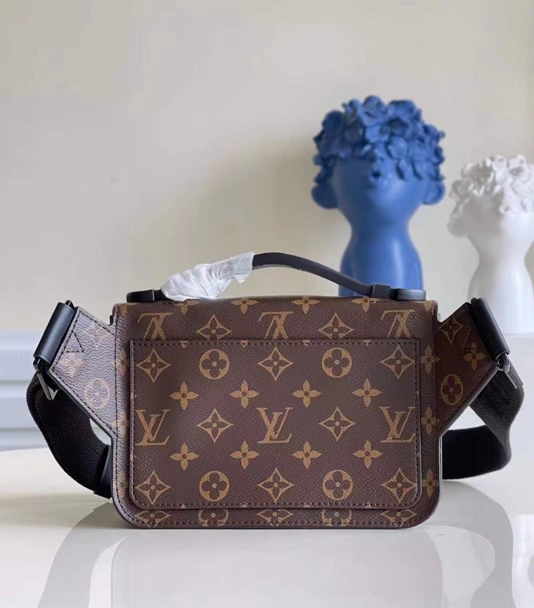 z2604667568067 3b9ee0969bd22f28f3f498091f405711 - Túi xách nam Louis Vuitton siêu cấp TXSC1739 z2604667568067 3b9ee0969bd22f28f3f498091f405711 - Túi xách nam Louis Vuitton siêu cấp TXSC1739