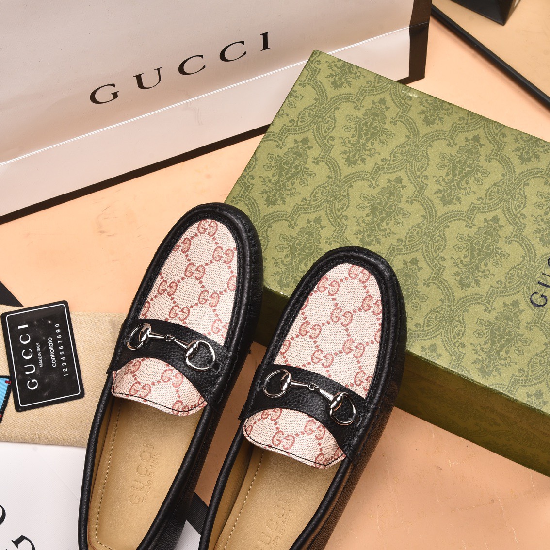 z2637709844447 30a122e7ccc9d82542aabe56a06fbc45 - Giày nam Gucci siêu cấp GNSC1753 z2637709844447 30a122e7ccc9d82542aabe56a06fbc45 - Giày nam Gucci siêu cấp GNSC1753