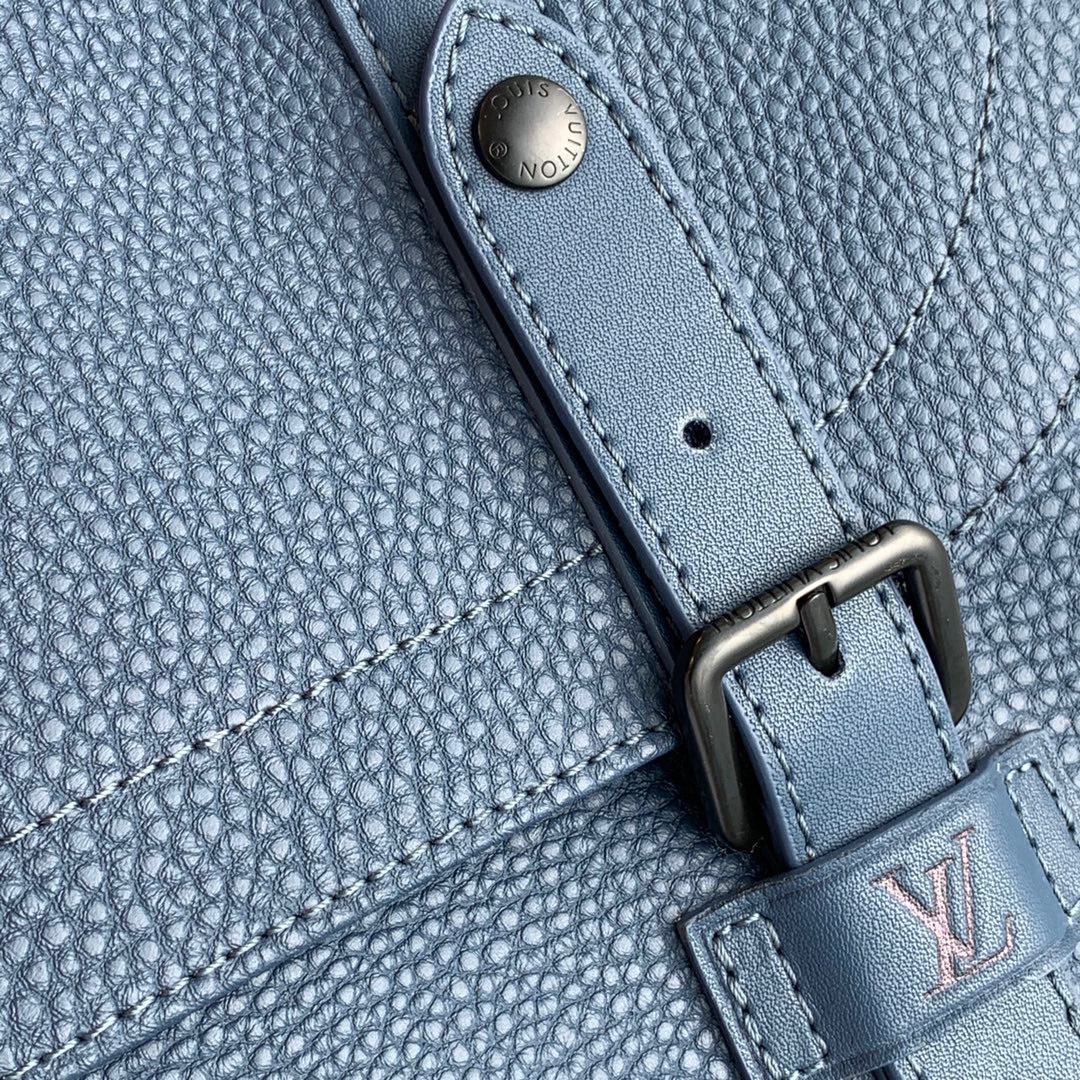 z2646886300615 cb577809889f9fe85e53aa786ab083ea 1 - T&uacute;i x&aacute;ch nam Louis Vuitton si&ecirc;u cấp TXSC1758