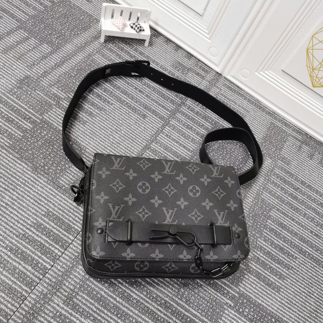 z2669024275936 a0e9cebfc391bfd7184bc47a65931bce - Túi xách nam Louis Vuitton siêu cấp TXSC1768 z2669024275936 a0e9cebfc391bfd7184bc47a65931bce - Túi xách nam Louis Vuitton siêu cấp TXSC1768