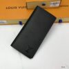 z2733502553898 34f590f87e40c8965becbadd9c5473cf 100x100 - Ví nam Louis Vuitton siêu cấp VNSC1790