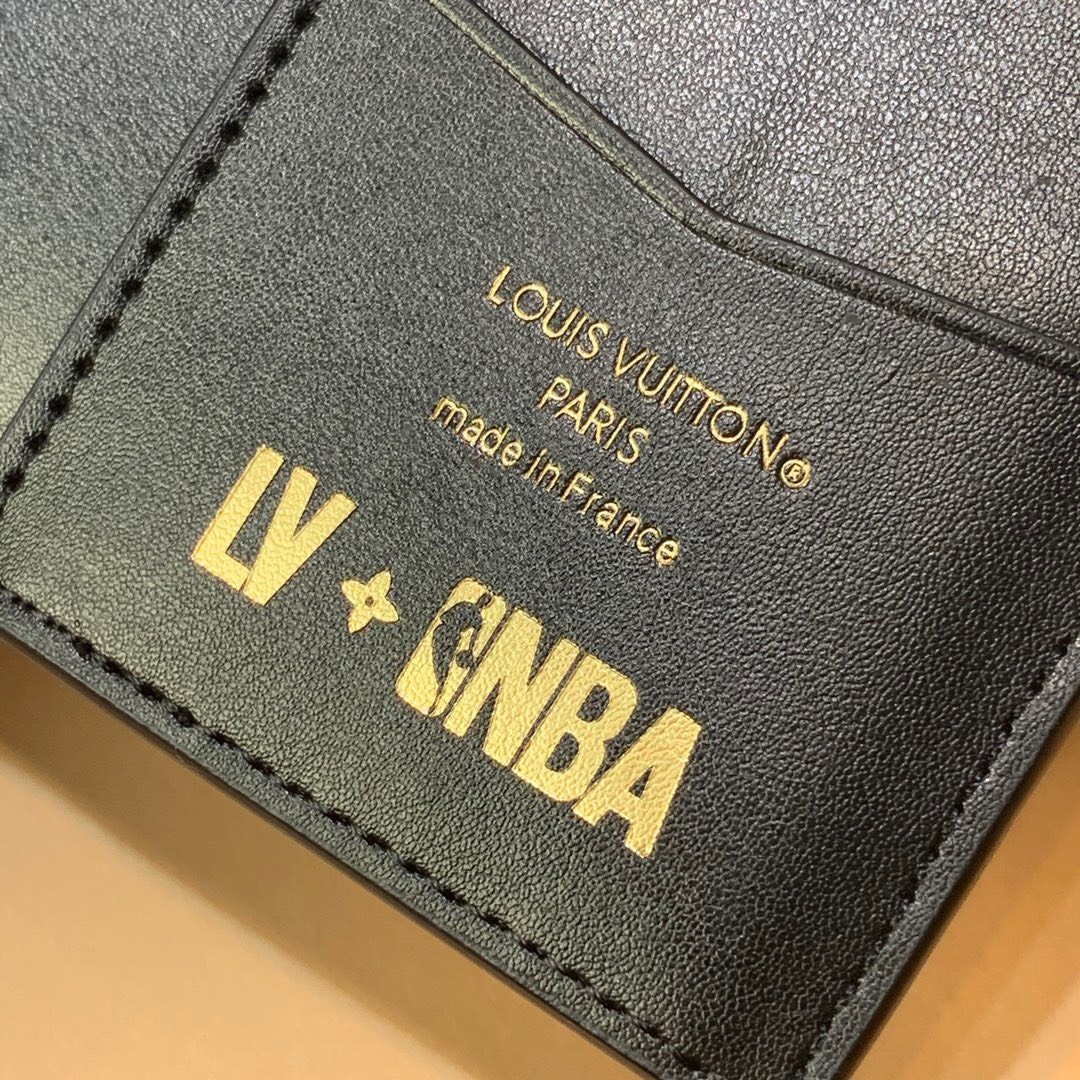 z2755340859507 9fad360fc44707928bc6d86f830d5602 - V&iacute; nam Louis Vuitton si&ecirc;u cấp VNSC1805