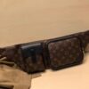 z2792435775007 c1f4b76e2fbc7d376b5f7a2f731c5c47 100x100 - Túi xách nam Louis Vuitton siêu cấp TXSC1842
