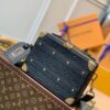 z2835092377942 b7a6a4f02116eeb874900dda734e79aa 100x100 - Túi xách nam Louis Vuitton siêu cấp TXSC1875