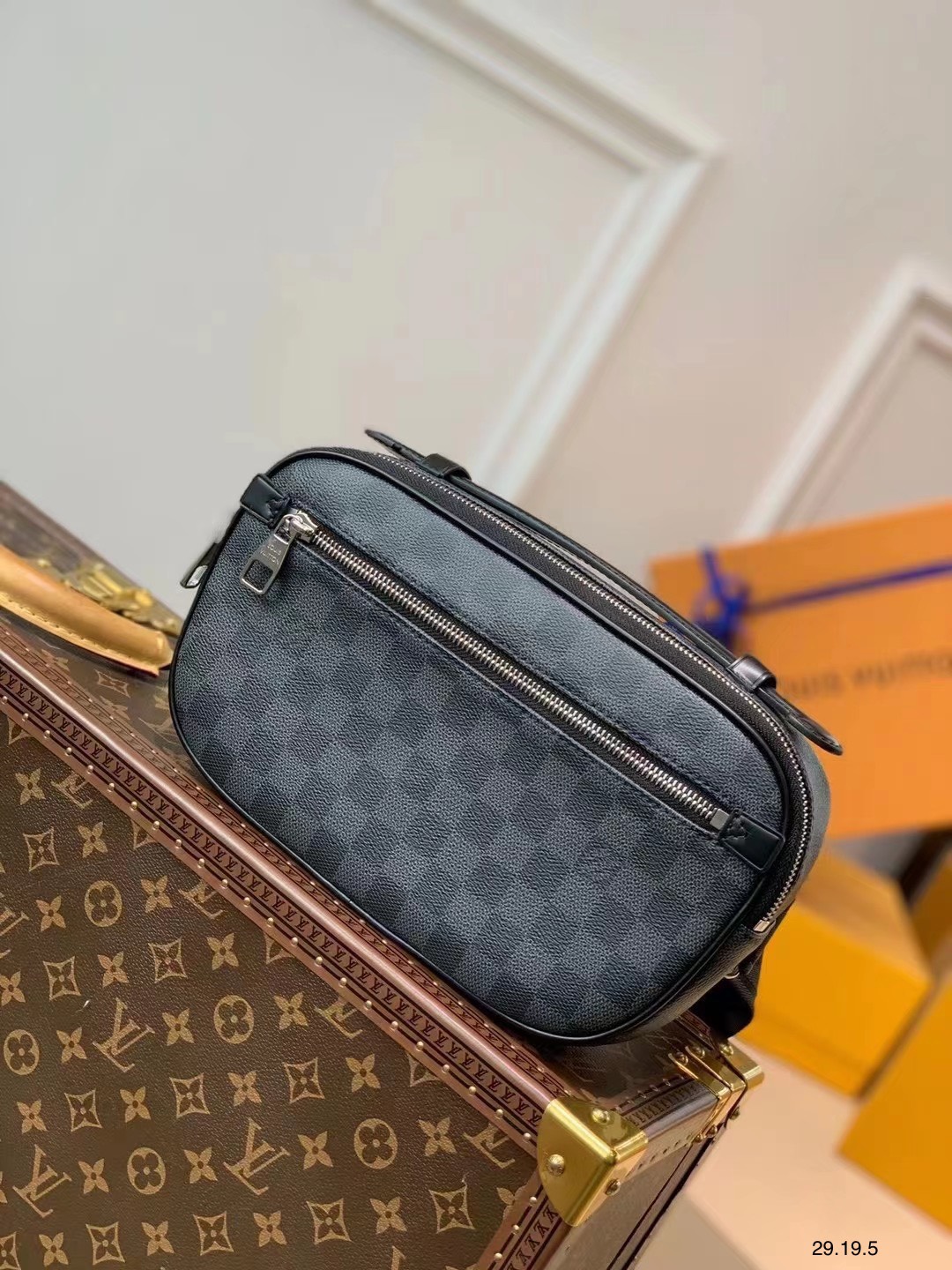 z2850142879086 d7a23f06520ad3a8f7c1c63a365f2dd7 - Túi xách nam Louis Vuitton siêu cấp TXSC1882 z2850142879086 d7a23f06520ad3a8f7c1c63a365f2dd7 - Túi xách nam Louis Vuitton siêu cấp TXSC1882