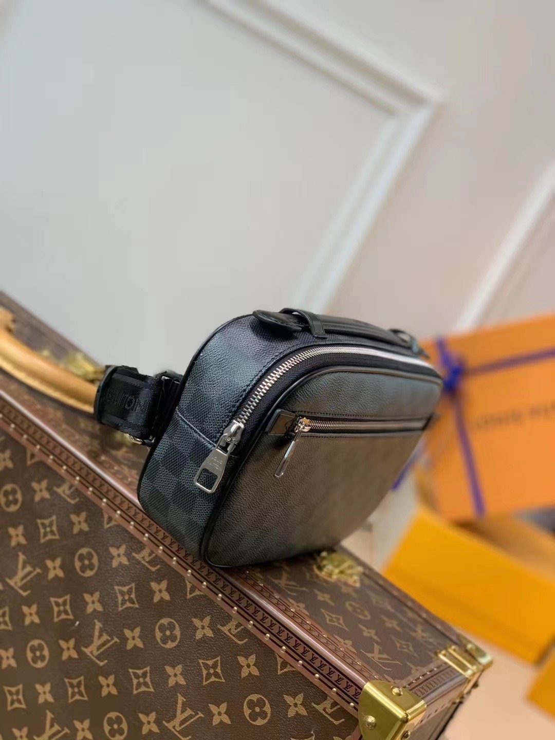 z2850142888828 5c2bc3938d6dcd9c7b2ff4e02b744d6d - Túi xách nam Louis Vuitton siêu cấp TXSC1882 z2850142888828 5c2bc3938d6dcd9c7b2ff4e02b744d6d - Túi xách nam Louis Vuitton siêu cấp TXSC1882
