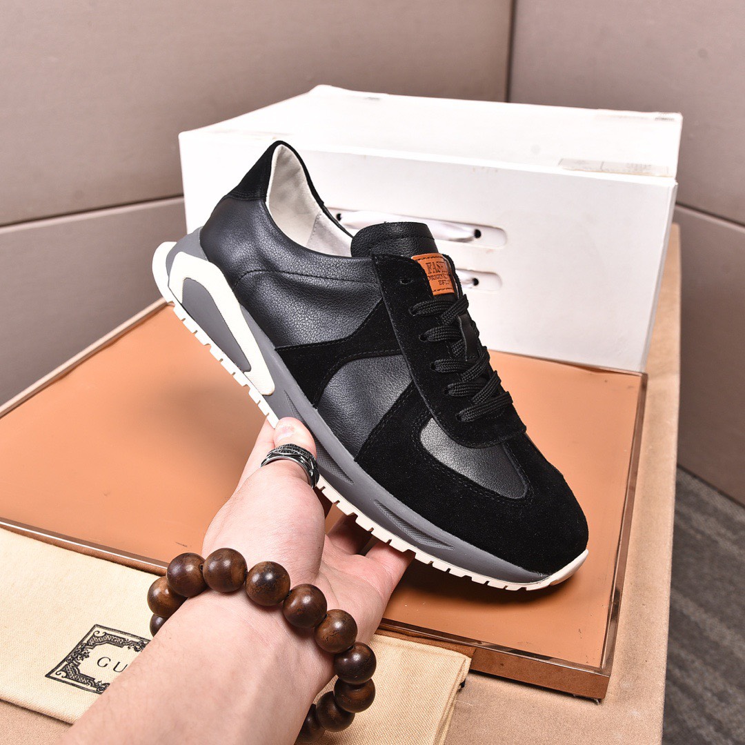 z2904671505057 9ada94c883ab2c330ca9e880a716b36f - Gi&agrave;y Nam Gucci Si&ecirc;u Cấp GNGC1918