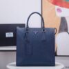 z2915626650151 22c550828978f95ba3e09d53a9ea1ea0 100x100 - Túi xách nam Burberry Siêu Cấp TXNSC1942