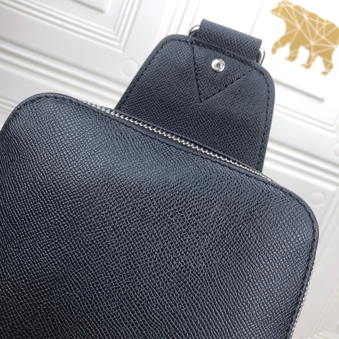 z2954910612041 44dfa90dd6bd0beb5386fb4c12dae6f7 - T&uacute;i x&aacute;ch nam Louis Vuitton si&ecirc;u cấp TXSC1875D