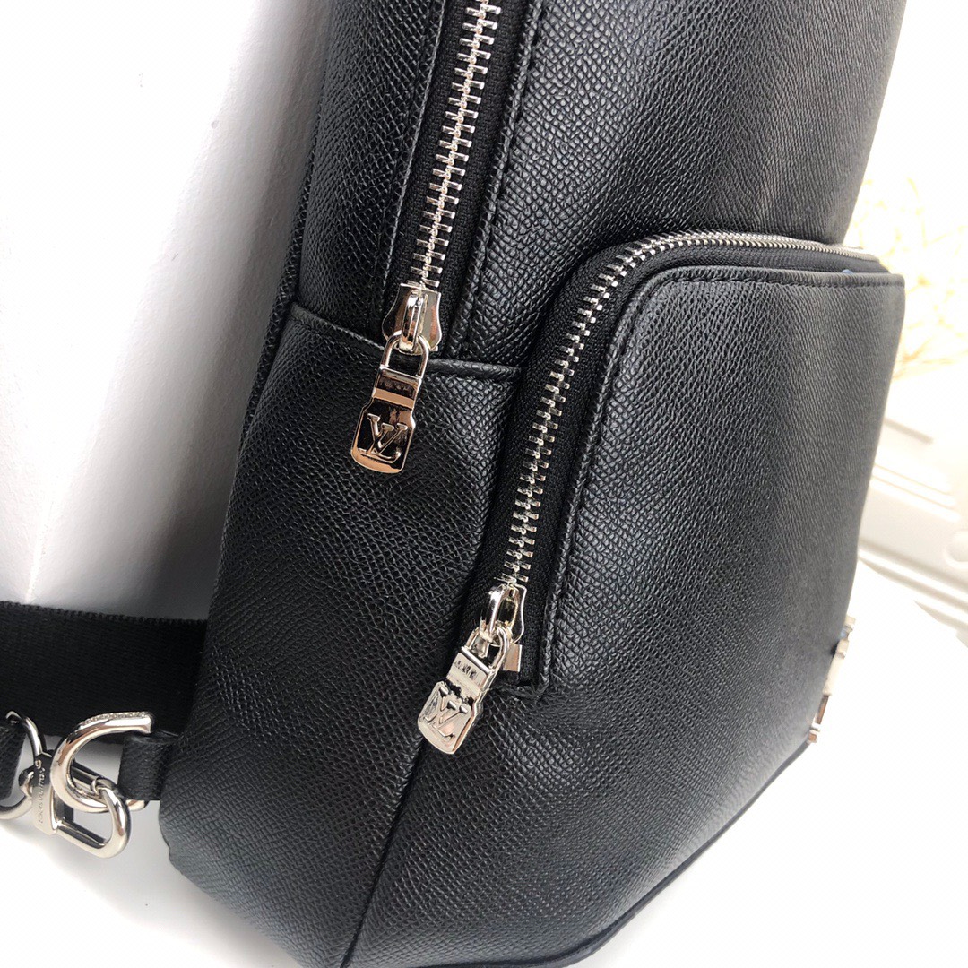 z2954910620280 6dbc336e1be1ef0bcd6f80c279461d31 - T&uacute;i x&aacute;ch nam Louis Vuitton si&ecirc;u cấp TXSC1875D
