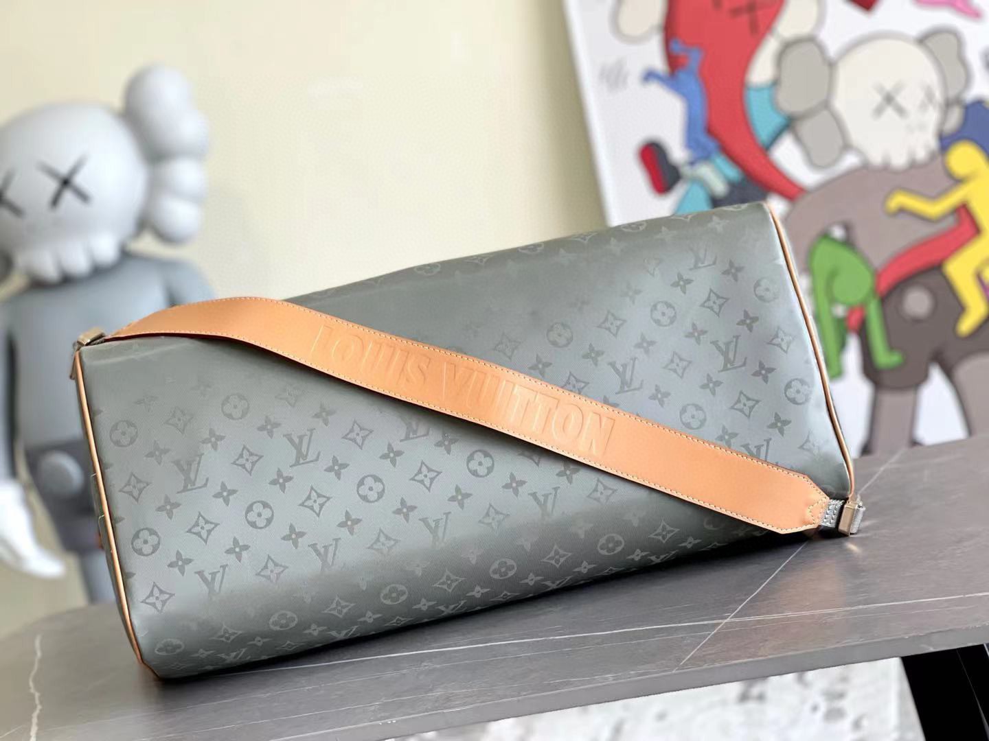z2965606654435 d1d412070d32829d2b9cb8b6b702bc7f - T&uacute;i x&aacute;ch nam Louis Vuitton si&ecirc;u cấp TXSC1761B