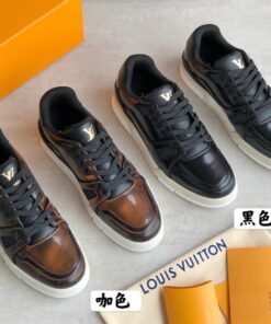 Giày Nam Louis Vuitton Siêu Cấp GNLV1993 z2976601940227 786f2c4ff3532fbdbd260f084b6bce9e 247x296 - Giày Nam Louis Vuitton Siêu Cấp GNLV1993