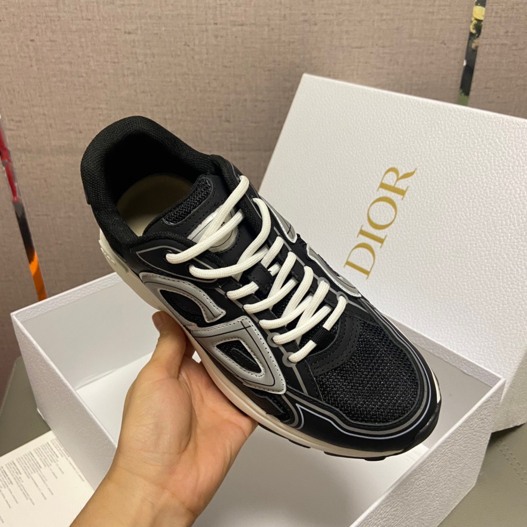 z2981727674442 146d598fa4786104069a84f50e225ce0 - Gi&agrave;y nam Dior si&ecirc;u cấp GNSC2002