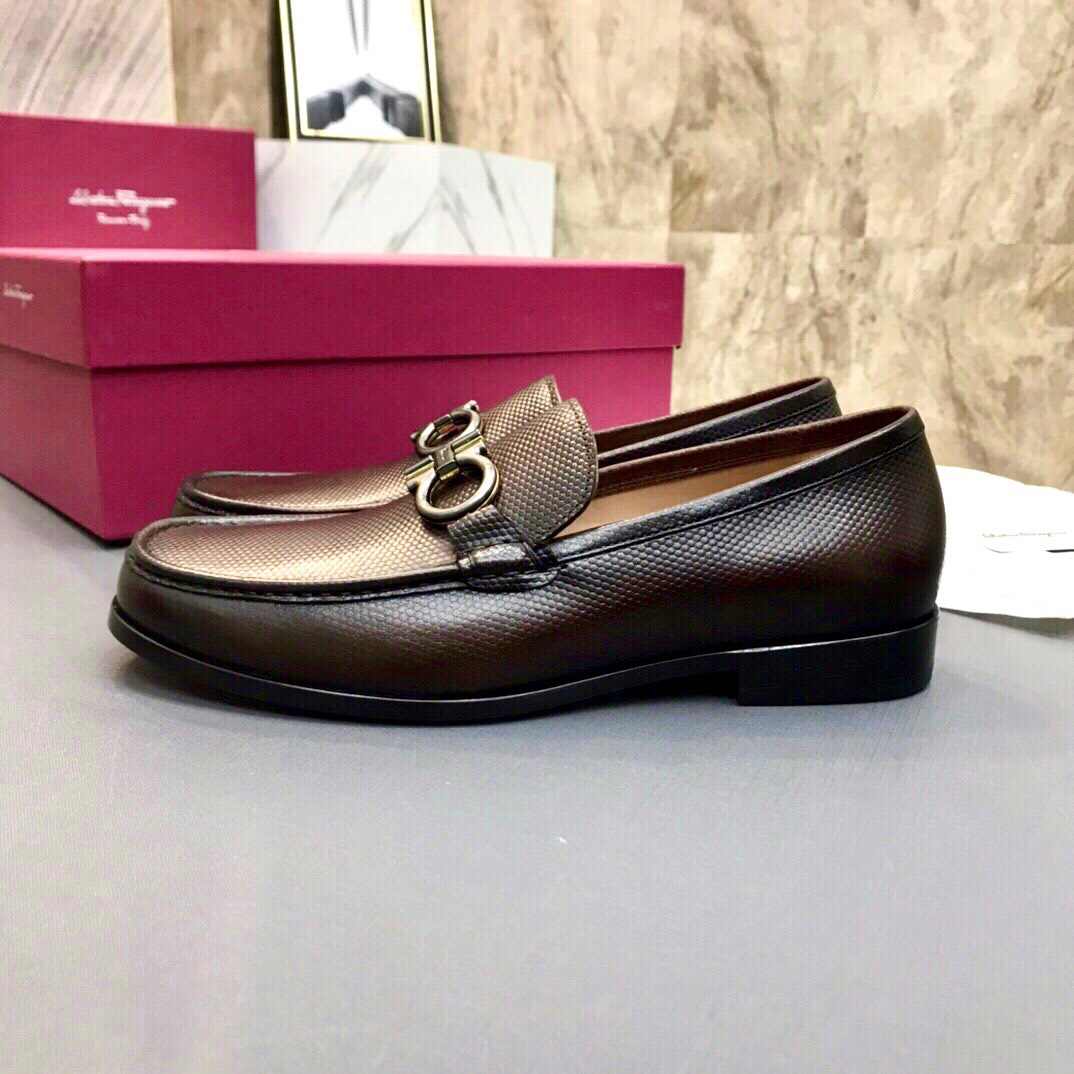 z2999184247862 094037ed5f50ecebacaf4763553dcc41 - Gi&agrave;y nam Salvatore Ferragamo si&ecirc;u cấp GNSC2036