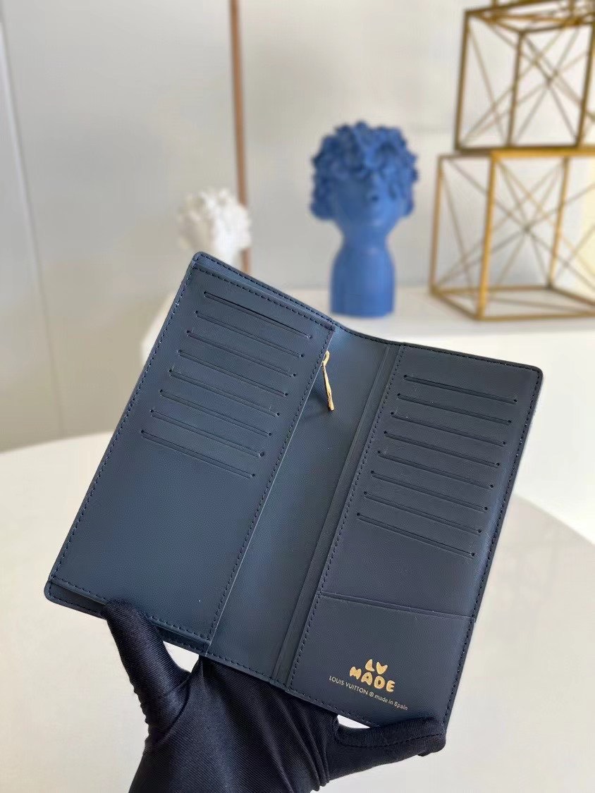 Ví nam Louis Vuitton siêu cấp VNSC2046 z3004256020233 c8c8bb4f9c3c82b8874ba0191b62962d 510x680 - Ví nam Louis Vuitton siêu cấp VNSC2046
