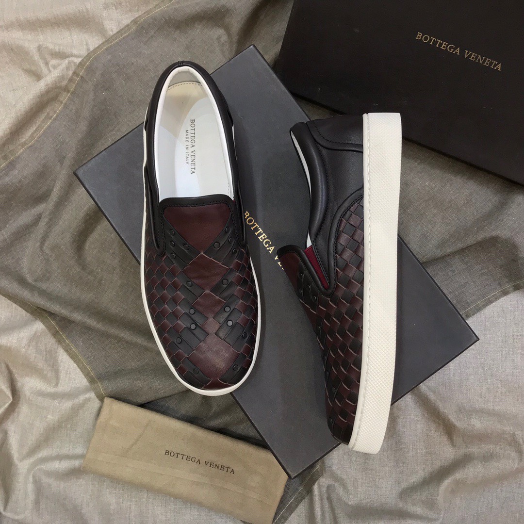 z3026546237824 6a131d50801c30ffa7e34f3ee3e3fc1e - Gi&agrave;y nam Bottega Veneta si&ecirc;u cấp MSSC2070