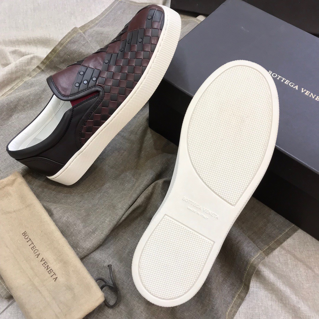 z3026546246788 b996aecd40bbc36903c9155a74bc42e3 - Gi&agrave;y nam Bottega Veneta si&ecirc;u cấp MSSC2070