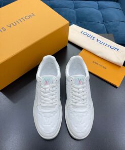 Giày Nam Louis Vuitton Siêu Cấp GNLV2104 z3076583240062 037f2a58562c57c5c5724ca6f0684f7c 247x296 - Giày Nam Louis Vuitton Siêu Cấp GNLV2104
