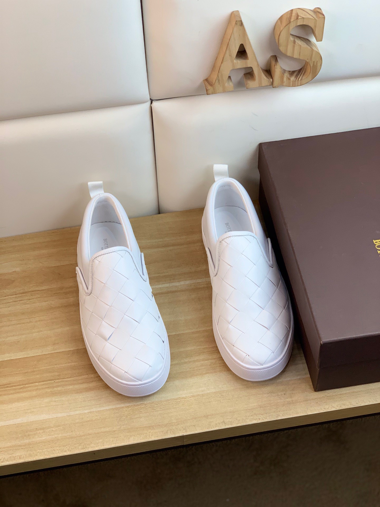 z3079367444220 4536ef9e83d73064279df102beb14740 - Gi&agrave;y nam Bottega Veneta si&ecirc;u cấp MSSC2108