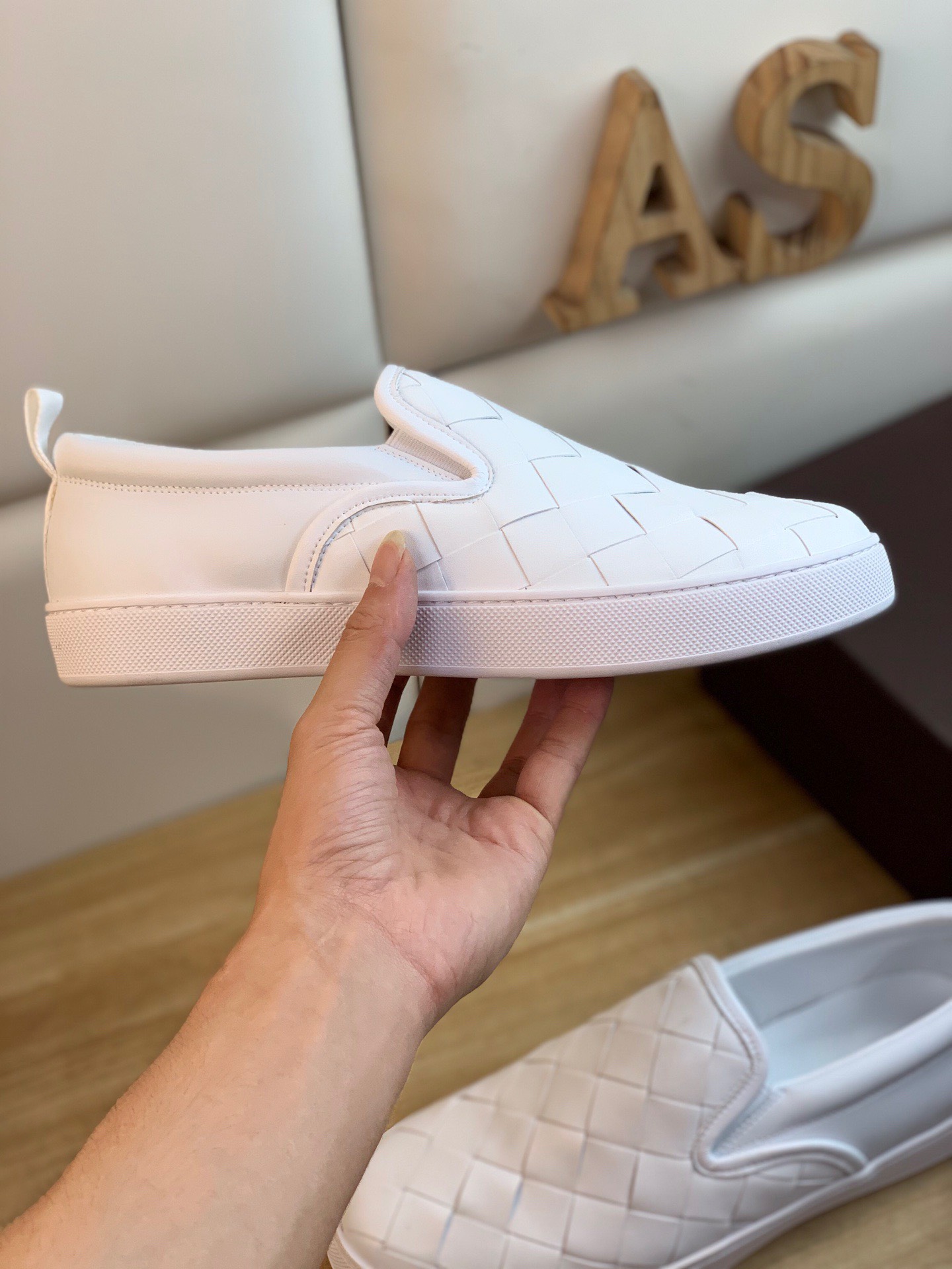 z3079367465543 7fc5801894f764ae52119290fd09f440 - Gi&agrave;y nam Bottega Veneta si&ecirc;u cấp MSSC2108