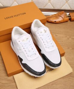 Giày Nam Louis Vuitton Siêu Cấp GNLV2134 z3117562173084 799f7d6df09b56ca95738df4ea0db4a6 247x296 - Giày Nam Louis Vuitton Siêu Cấp GNLV2134