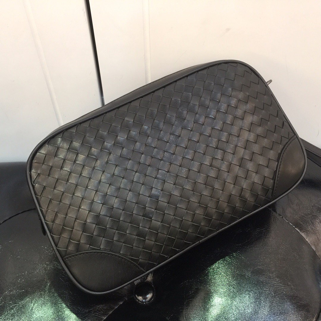 z3213039612001 fdcd6533c5e5cd1c7aab68753466bd37 - Ví nam Bottega Veneta Siêu Cấp VNSC2219 z3213039612001 fdcd6533c5e5cd1c7aab68753466bd37 - Ví nam Bottega Veneta Siêu Cấp VNSC2219