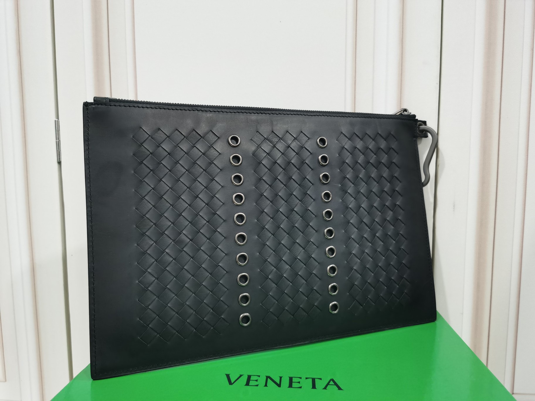 z3213040590032 8a554c873d96085ef8d9e24518042908 - V&iacute; nam Bottega Veneta Si&ecirc;u Cấp VNSC2221