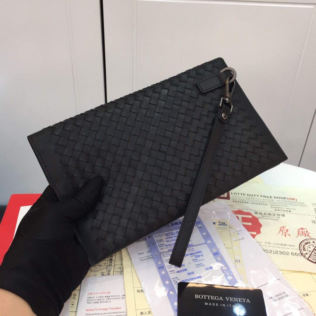 z3213041772372 f2046ff9a1a138f000b7d2b878e1c11e - Ví nam Bottega Veneta Siêu Cấp VNSC2223 z3213041772372 f2046ff9a1a138f000b7d2b878e1c11e - Ví nam Bottega Veneta Siêu Cấp VNSC2223