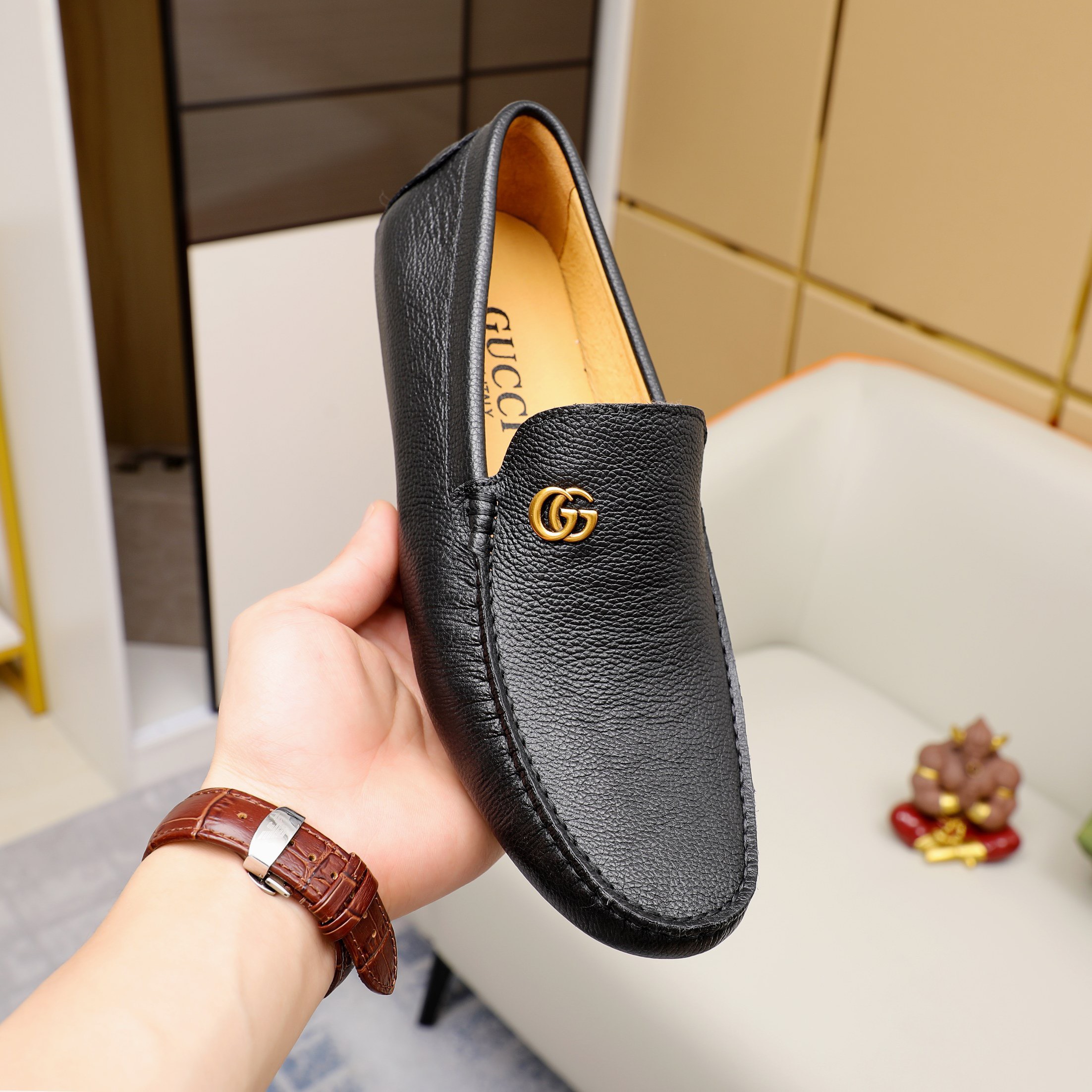 Giày Nam Gucci Siêu Cấp GNGC2260 z3237866793621 9419d53a404bba7652d1ec808bd1ddcc 510x510 - Giày Nam Gucci Siêu Cấp GNGC2260