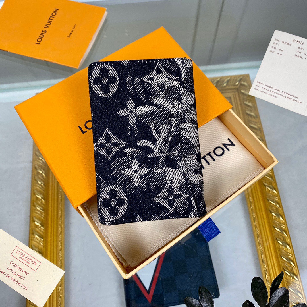 z3241610871006 ecd4a63b09bb55c1a5d2415048c04637 - V&iacute; nam Louis Vuitton Si&ecirc;u Cấp TXNLV2268