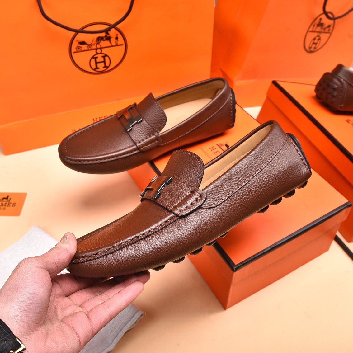 z3247013805212 effd5b88a2d06350be89f36ecc869926 - Gi&agrave;y Nam Hermes Si&ecirc;u Cấp GNH2293