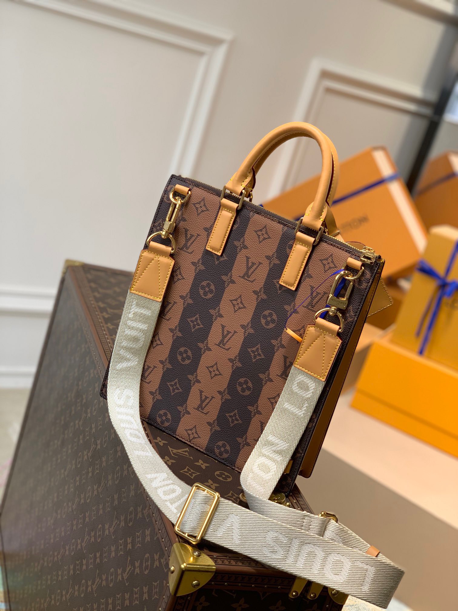 z3280311758660 29161f024a056f48a0511acab96fcafa - Túi xách nam Louis Vuitton Siêu Cấp TXNLV2325 z3280311758660 29161f024a056f48a0511acab96fcafa - Túi xách nam Louis Vuitton Siêu Cấp TXNLV2325
