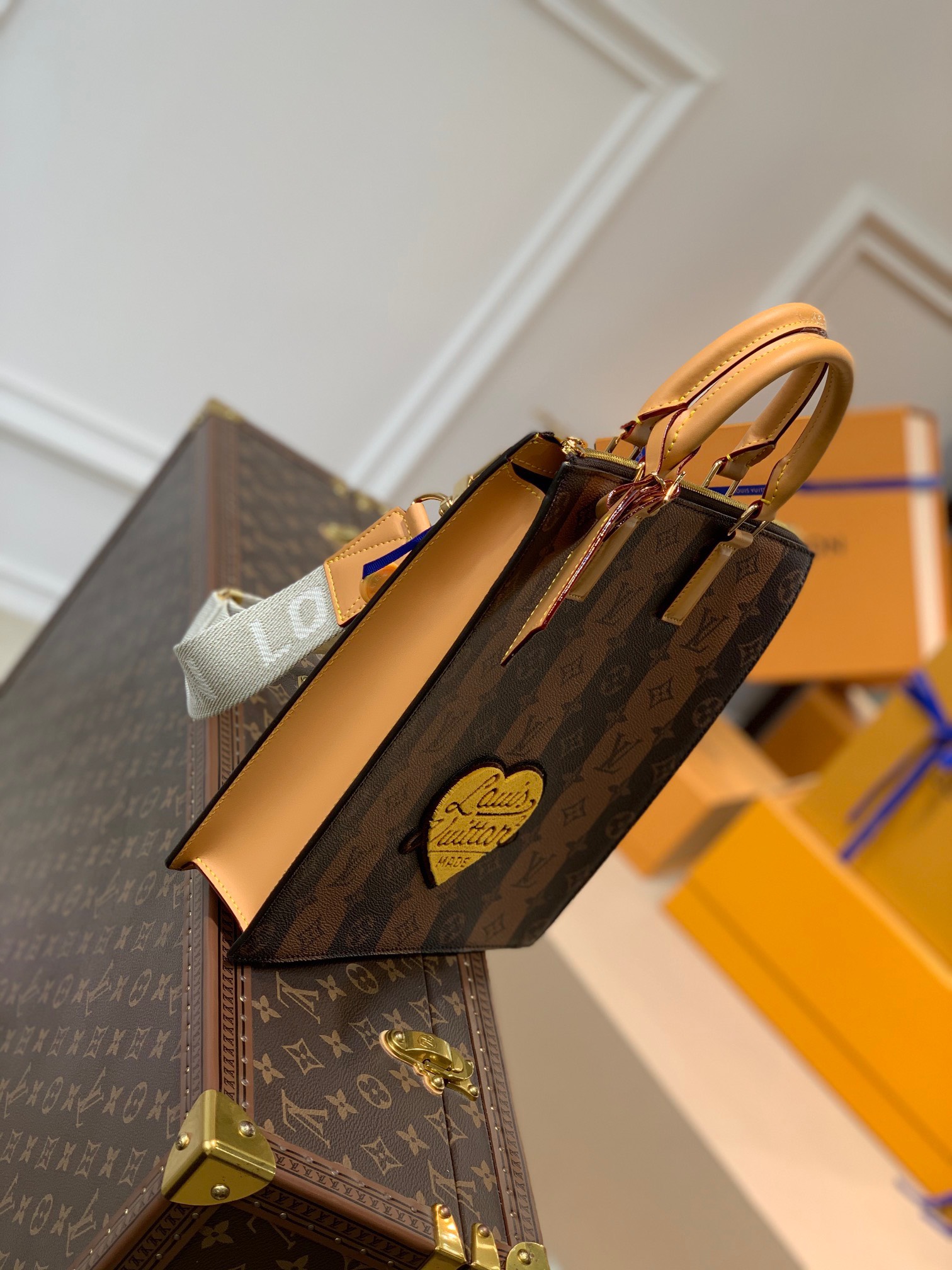 z3280311798654 bc57ca4b0488e26775e12fa6a694f830 - Túi xách nam Louis Vuitton Siêu Cấp TXNLV2325 z3280311798654 bc57ca4b0488e26775e12fa6a694f830 - Túi xách nam Louis Vuitton Siêu Cấp TXNLV2325