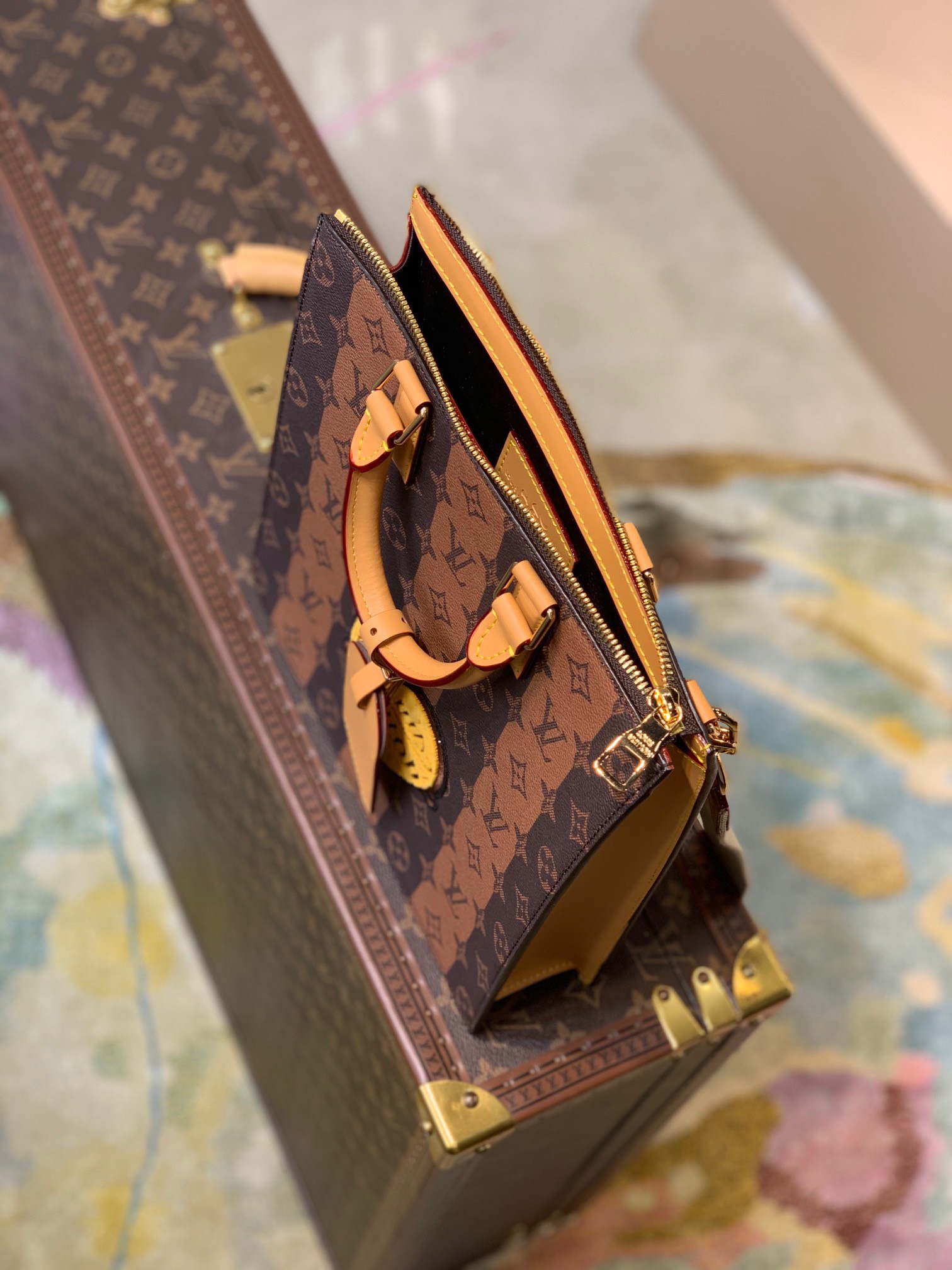 z3280311972340 ebee60462e92de690969fdad15d62ee7 - Túi xách nam Louis Vuitton Siêu Cấp TXNLV2325 z3280311972340 ebee60462e92de690969fdad15d62ee7 - Túi xách nam Louis Vuitton Siêu Cấp TXNLV2325
