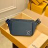 Túi xách nam Louis Vuitton Siêu Cấp TXNLV2343 z3301332184338 46a5fe9fb376776cb1321aff217aa787 100x100 - Túi xách nam Louis Vuitton Siêu Cấp TXNLV2343