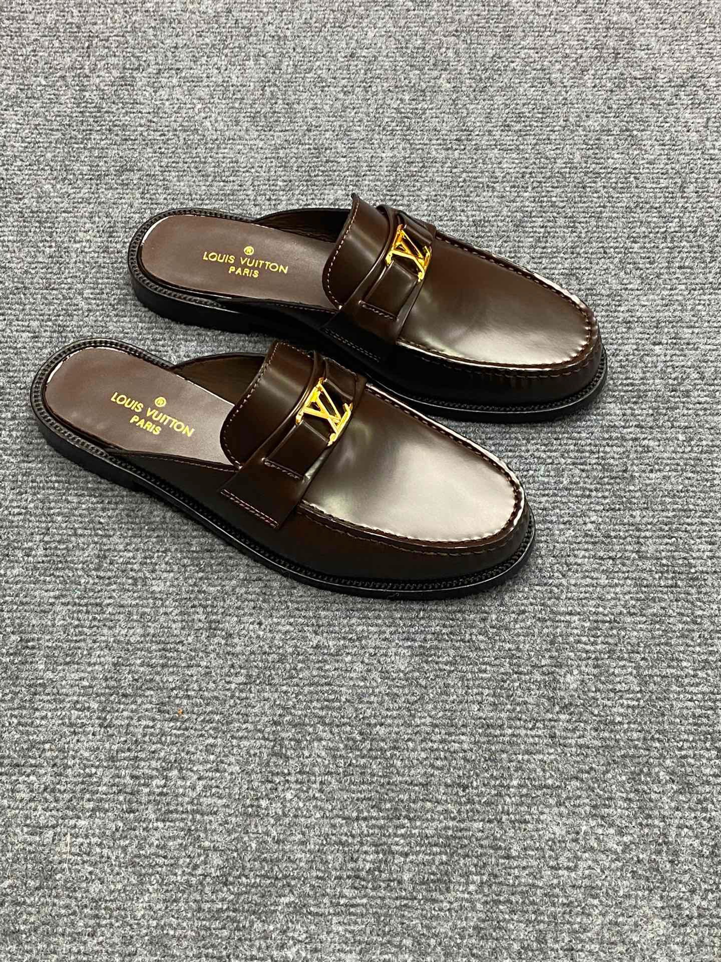 z3453317577774 8dfa56bcc87fd1ad1430c2ce6f53d16f - Giày Nam Louis Vuitton Siêu Cấp GNLV2481 z3453317577774 8dfa56bcc87fd1ad1430c2ce6f53d16f - Giày Nam Louis Vuitton Siêu Cấp GNLV2481