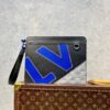 z3473414449846 d23fe4c0b8f1a9c3ae92ae51eda6c58e 100x100 - Ví nam Louis Vuitton Siêu Cấp TXNLV2528