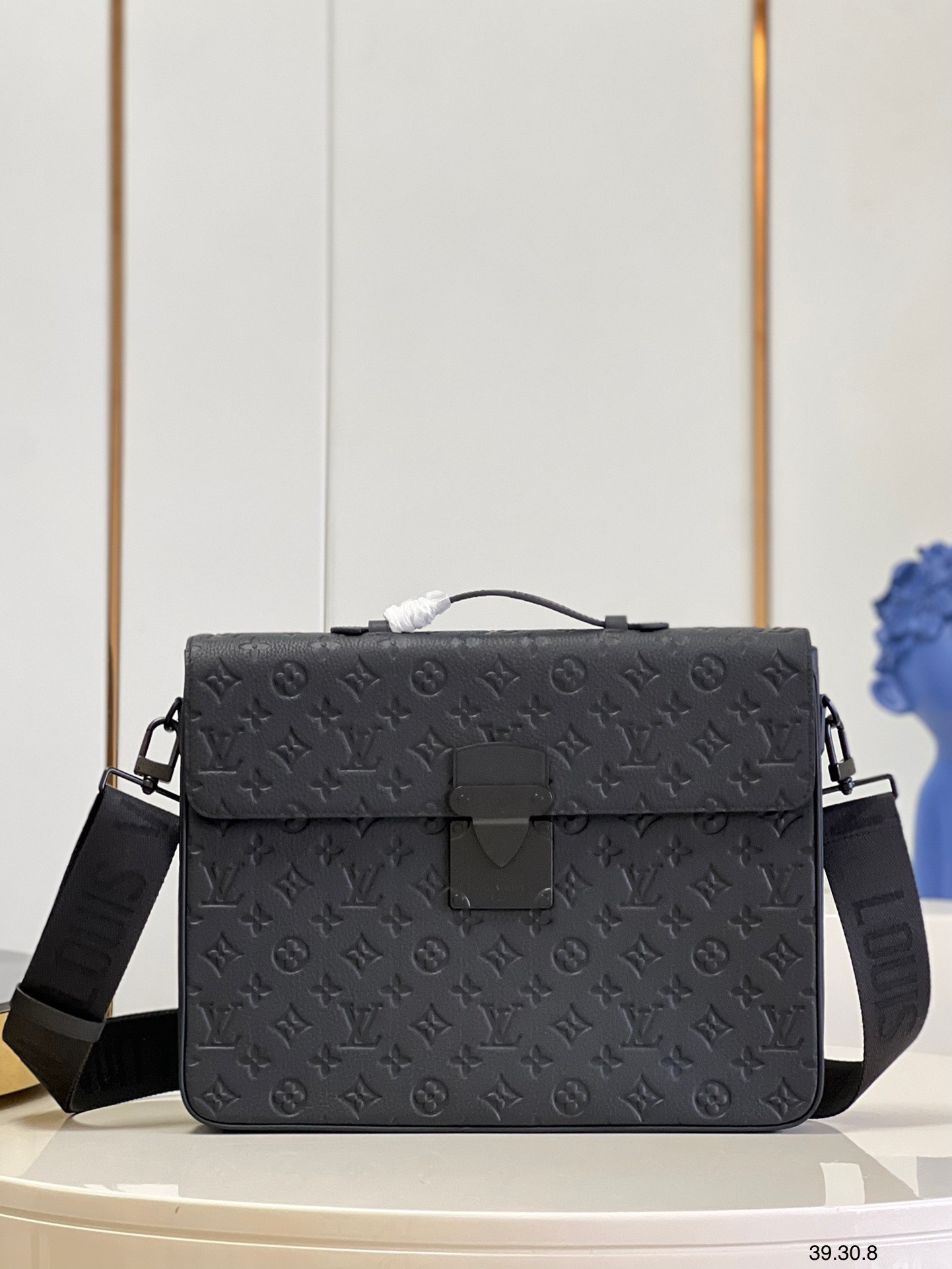 z3553193972668 b109a7ae1d72015af3479fdfb23735d0 - T&uacute;i x&aacute;ch nam Louis Vuitton Si&ecirc;u Cấp TXNLV2573