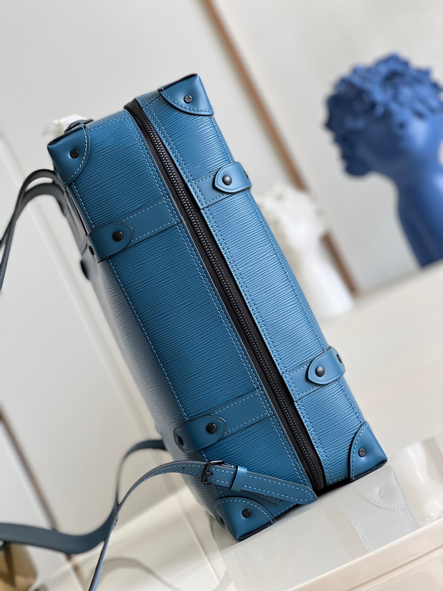 z3603064532648 3cfb06b35edd02b670e9887a79ea2b50 - Túi xách nam Louis Vuitton Siêu Cấp TXNLV2618 z3603064532648 3cfb06b35edd02b670e9887a79ea2b50 - Túi xách nam Louis Vuitton Siêu Cấp TXNLV2618