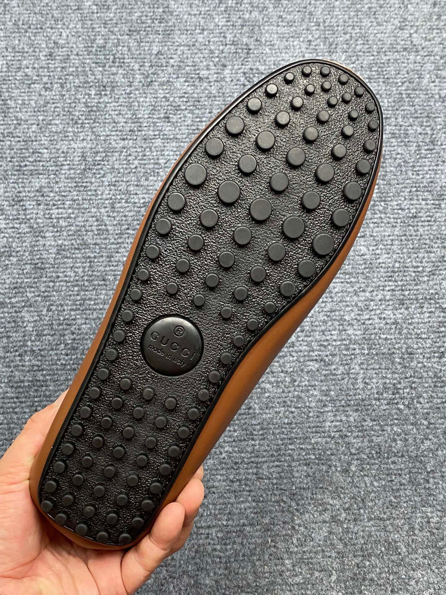 Giày Nam Gucci Siêu Cấp GNGC2638 z3632182139151 0646a5a5e477f9b0672d347aac1a65cd 510x680 - Giày Nam Gucci Siêu Cấp GNGC2638