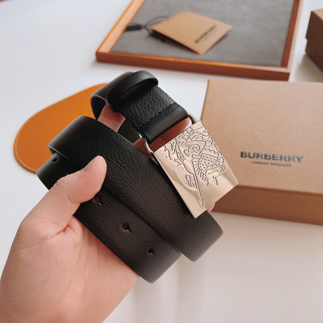 z3655330740682 2304287d7c4ae248dd72598c4b37b43b - Thắt lưng nam Burberry si&ecirc;u cấp TLNSC2655