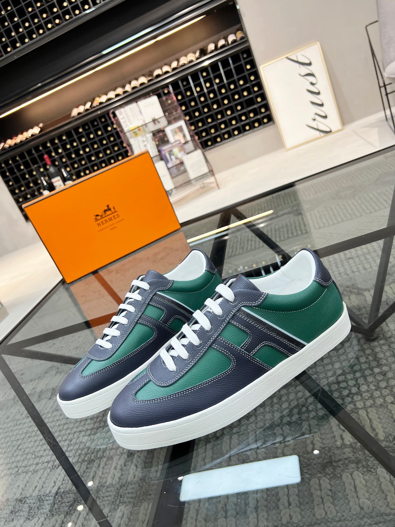z3673776919577 6221f15025f263845d4c098ee5bd722e - Giày Nam Hermes Siêu Cấp GNGC2673 z3673776919577 6221f15025f263845d4c098ee5bd722e - Giày Nam Hermes Siêu Cấp GNGC2673
